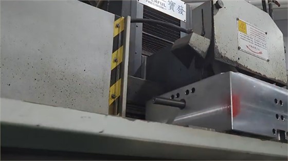 长续航扫地机器人的基本清洁工作原理