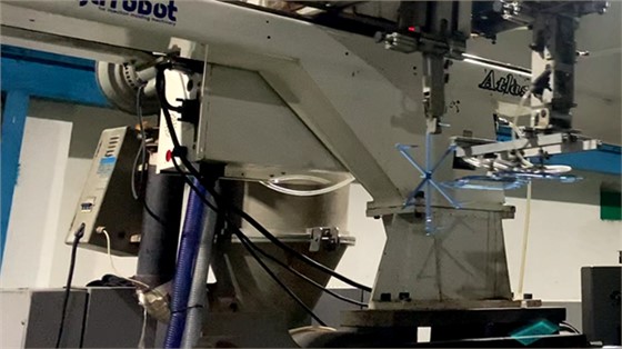 oem清洁机器人厂家如何检验钢材锻造性能