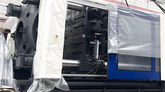 猫用宠物喂食器加工成型表面的抛光技巧