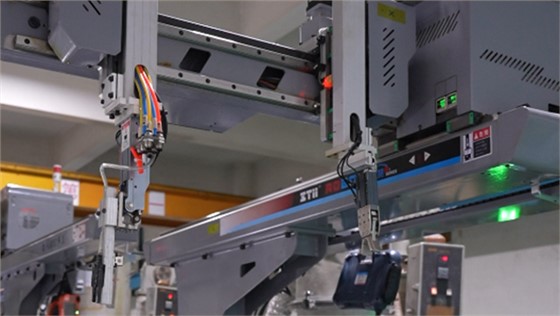 东莞塑胶模具加工