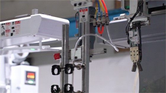 东莞注塑厂家认识一下热固性塑料塑料注塑加工