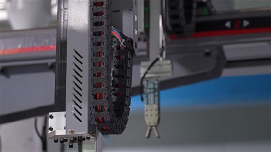 扫地机器人模具的品质根本在于钢材如何挑选