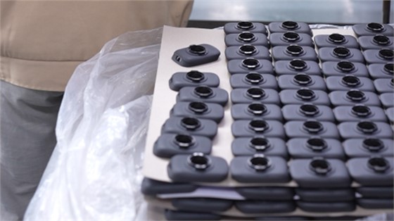 自动扫地机塑胶模具选择机油的几个方法