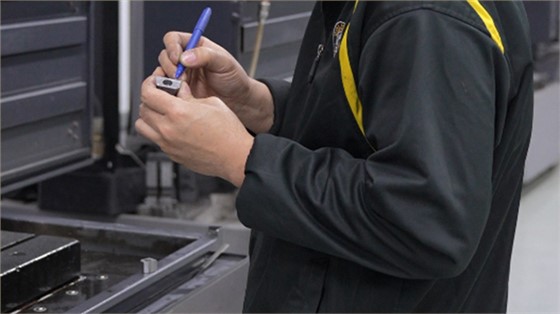 扫地机开模注塑定制厂扫地机器人视频功能