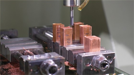 塑胶餐具模具厂定制服务