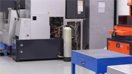 扫地机注塑公司型腔修复的4种方法与场景适配指南