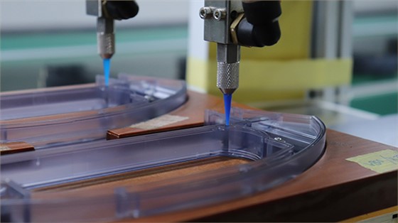 大型塑胶模具注塑：塑件强度不足的成因与改善方案