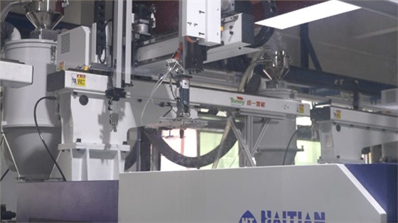 注塑成型模具工厂_专业注塑模具开发与制造_东莞大银塑胶