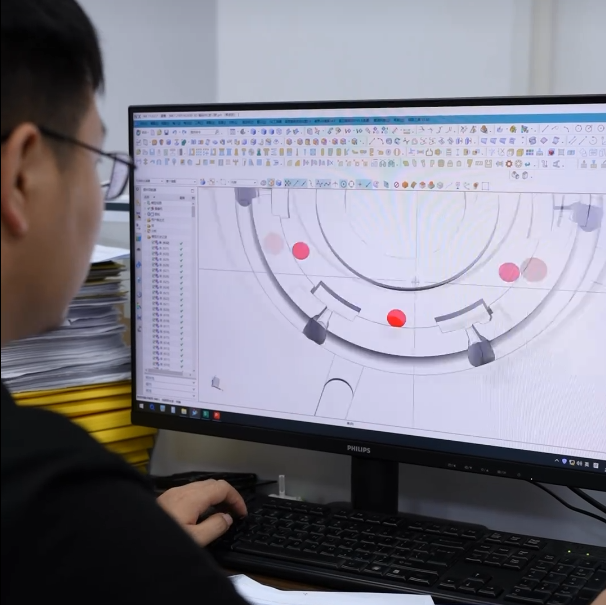 东莞订制塑胶模具厂-大银塑胶