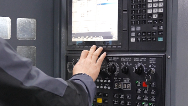 东莞塑胶餐具模具制造浅谈塑料模具制造装备特点 东莞塑胶餐具模具制造浅谈塑料模具制造装备特点