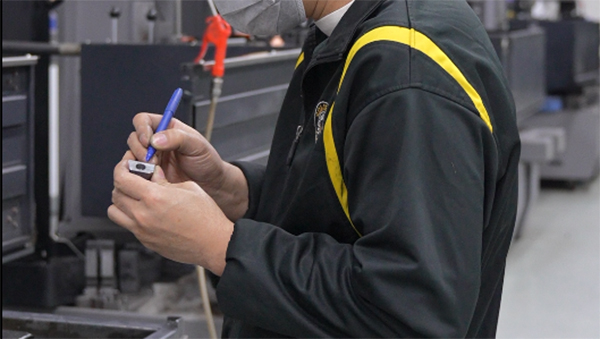 塑胶餐具模具开模谈谈模具怎么处理才能不卷布? 塑胶餐具模具开模谈谈模具怎么处理才能不卷布?