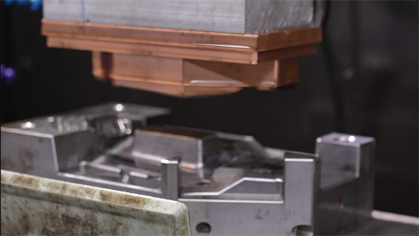 电动扫地机开模定制想要控制成本,就从这几方面出发! 电动扫地机开模定制想要控制成本,就从这几方面出发!