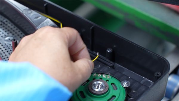 扫地机器人odm生产厂家所具备的条件介绍 扫地机器人odm生产厂家所具备的条件介绍