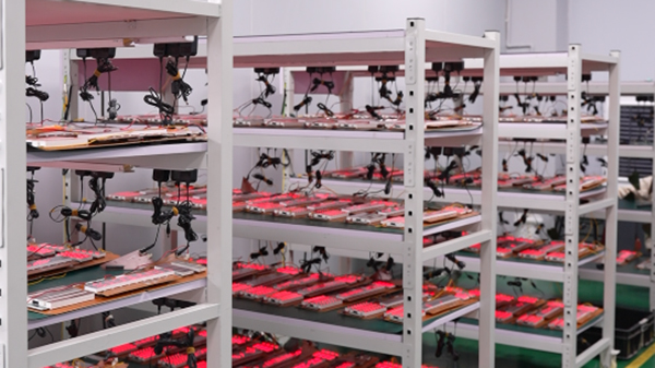 宠物喂食器生产厂家浅谈模具拉伤的主要原因 宠物喂食器生产厂家浅谈模具拉伤的主要原因