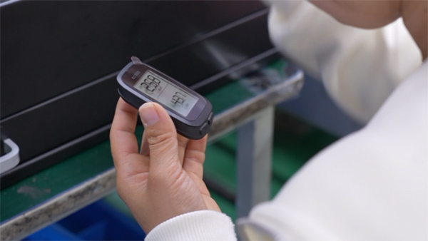 塑胶模具代加工重量及其与模压件之间区别 塑胶模具代加工重量及其与模压件之间区别