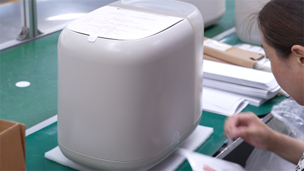 东莞扫地机器人工厂如何有效控制模具加工成本 东莞扫地机器人工厂如何有效控制模具加工成本