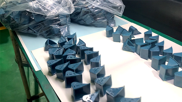 扫地机注塑模具厂常用橡胶件材质分类及特性-大银塑胶 扫地机注塑模具厂常用橡胶件材质分类及特性-大银塑胶