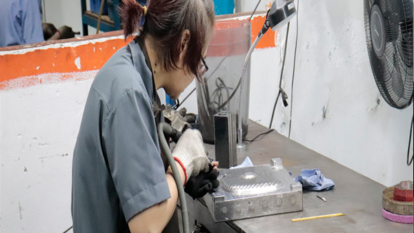 注塑加工ODM开模核心要点：东南亚厂家必守的7大规范