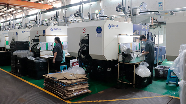 东莞注塑模具加工制造厂商：5 大关键方案 规避熔体破裂引发的糊斑问题