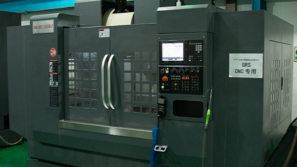 扫地机器人模具塑件拉伤：成因与改善指南