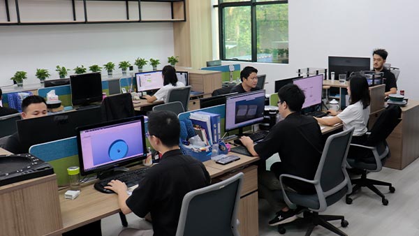 模具制造加工：注射转移成型工艺-破解多腔注塑精度难题