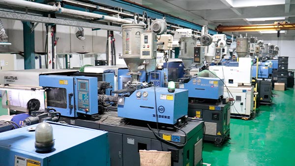 如何选择东莞注塑成型塑胶模具一体化服务商？-大银塑胶