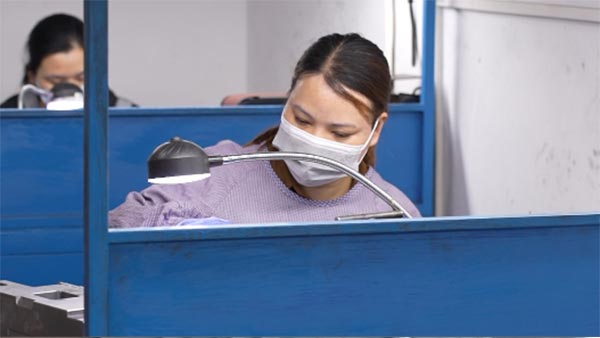 东莞注塑厂：如何系统性解决产品尺寸、变形与装配三大难题？