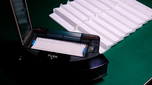 东莞注塑成型塑胶模具：材料科学的创新应用