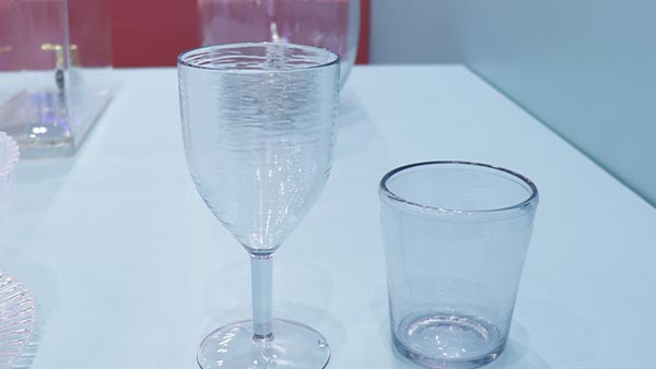 模具制造加工_精密塑胶模具开发生产_大银塑胶